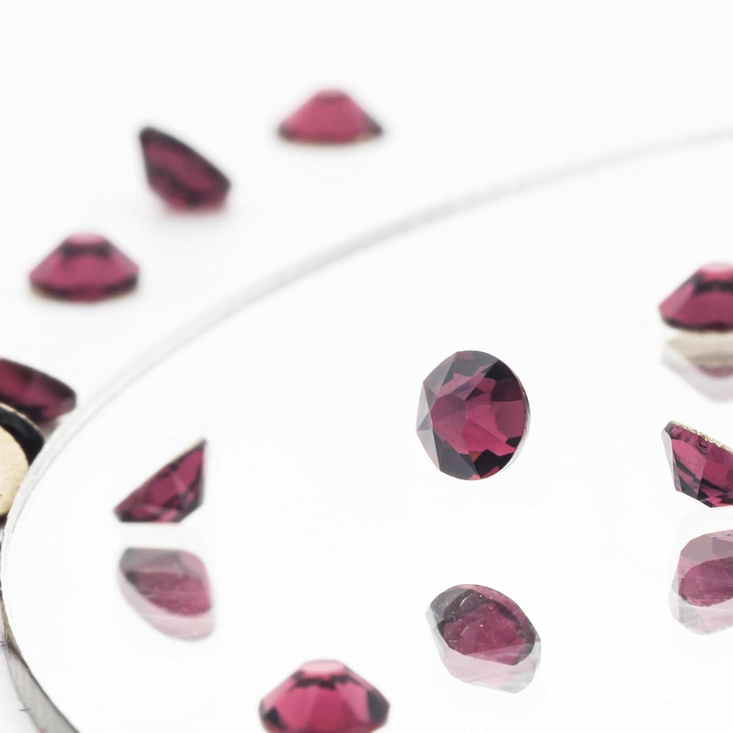 Novani Purple Rhinestones 1440pcs Flat Back Round Rhinestone Style 2088 Sparkly Crystal Gemstones for Nail Art and Crafting SS16,3.8-4.0mm