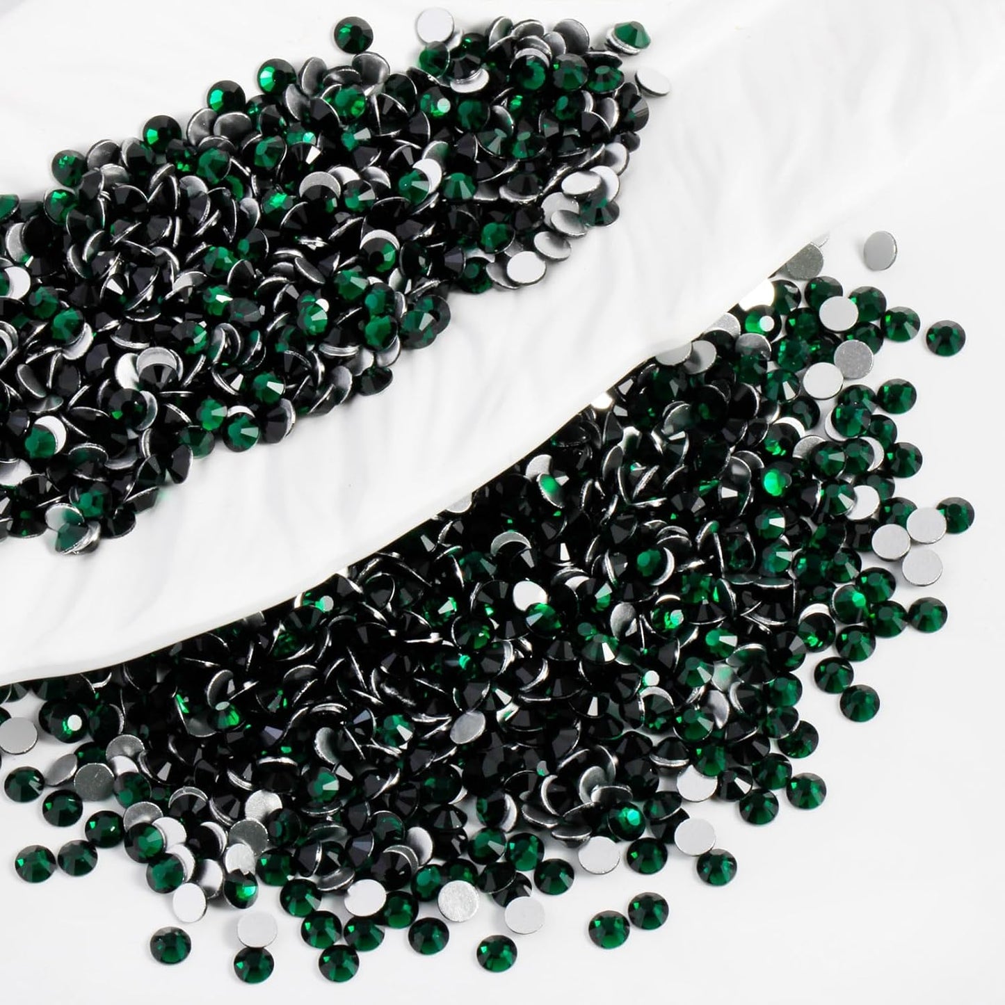 400PCS SS30 Flatback Rhinestones | 12-Facet Diamond-Cut Glass Gems for Nail Art, Clothing, DIY Crafts |Glue-On Decoration Stones with Silver Backing(Emerald)